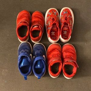 Lot of 4 toddler Nike shoes